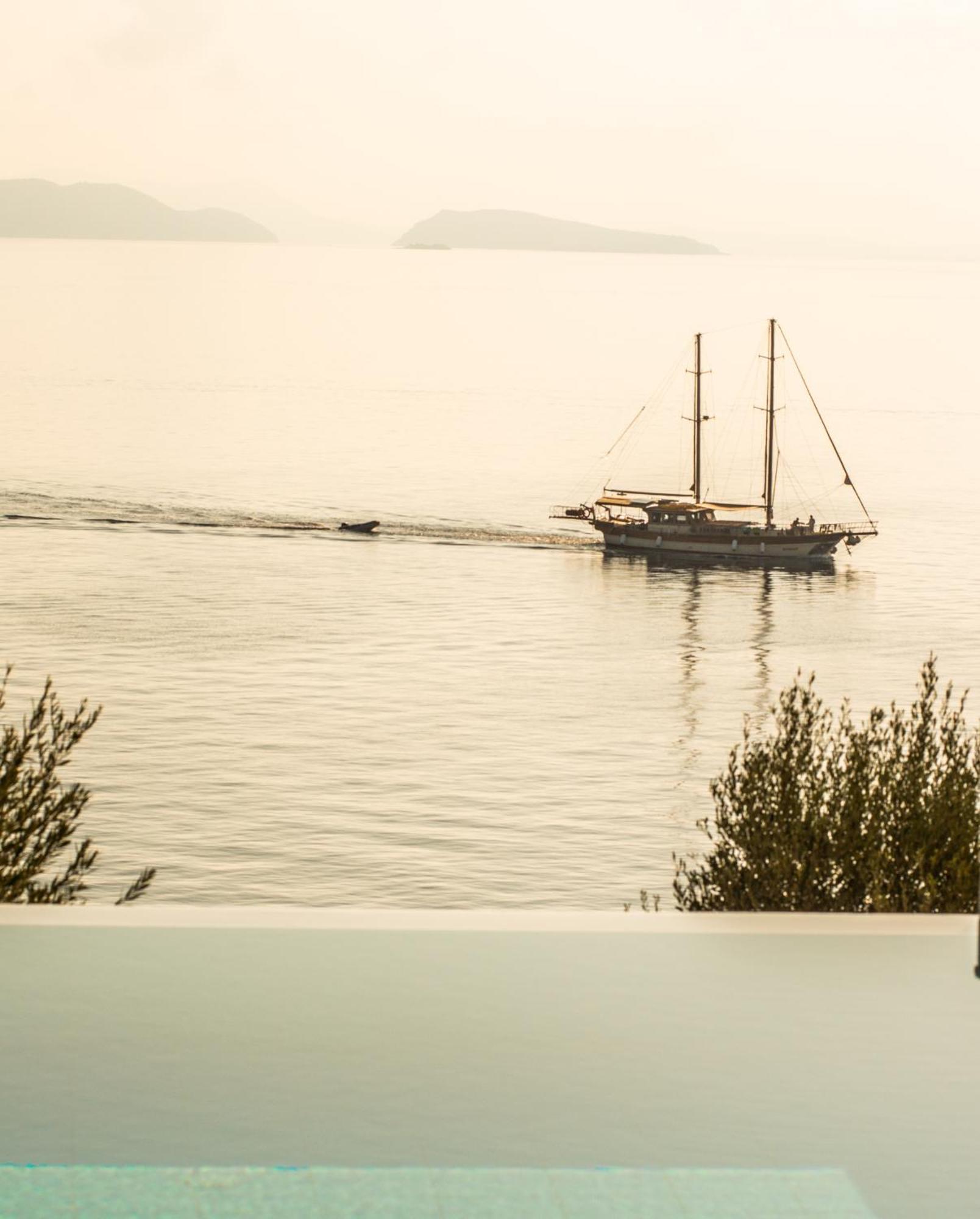 Iris Villas Lefkada - Marine Villa With Private Sea Access Sivota  Bagian luar foto