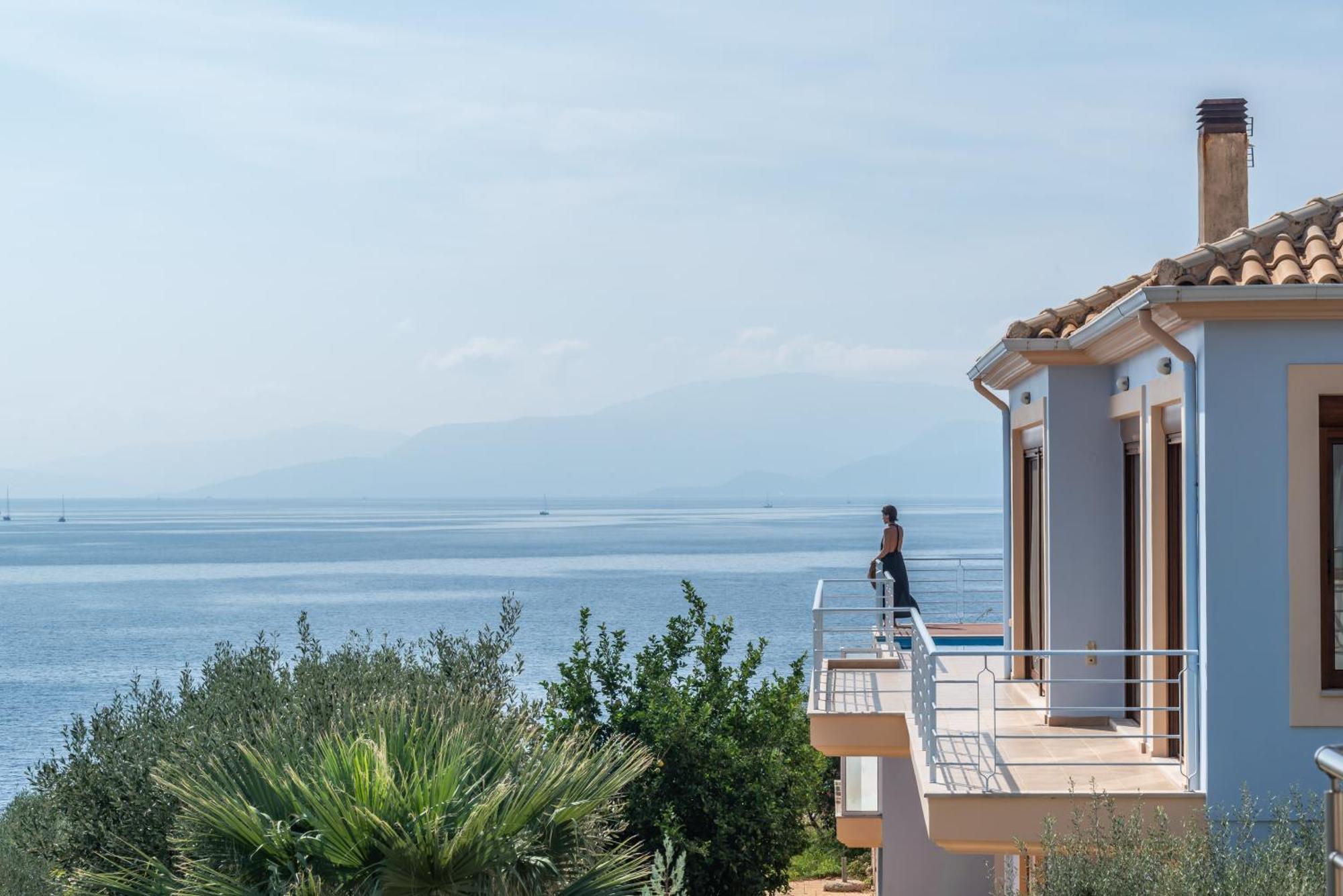 Iris Villas Lefkada - Marine Villa With Private Sea Access Sivota  Bagian luar foto